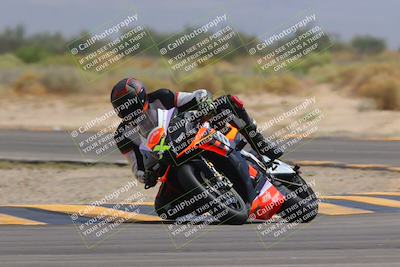 media/Sep-30-2023-SoCal Trackdays (Sat) [[636657bffb]]/Turn 16 (1145am)/